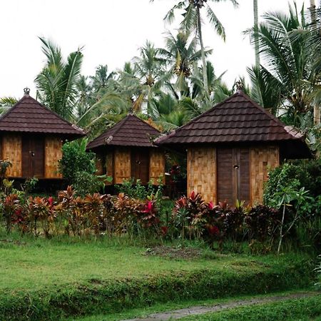 Puri Sunny Camp Villa Munduk Eksteriør bilde